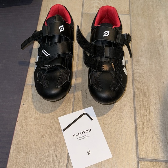 PELOTON Brand (unisex) Cycling Shoes - Like New! Never used! - Picture 2 of 9